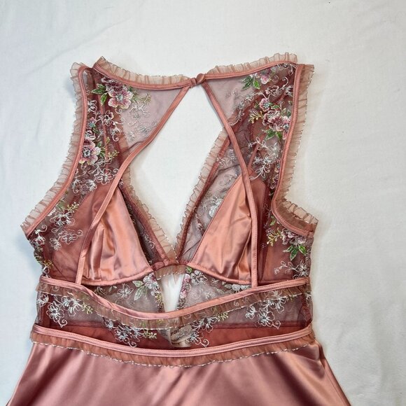 For Love and Lemons Euphoria Embroidered Slip Dress Pink Satin Mesh Small - Picture 13 of 14